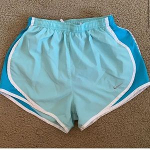 NIKE BLUE RUNNING SHORTS XS